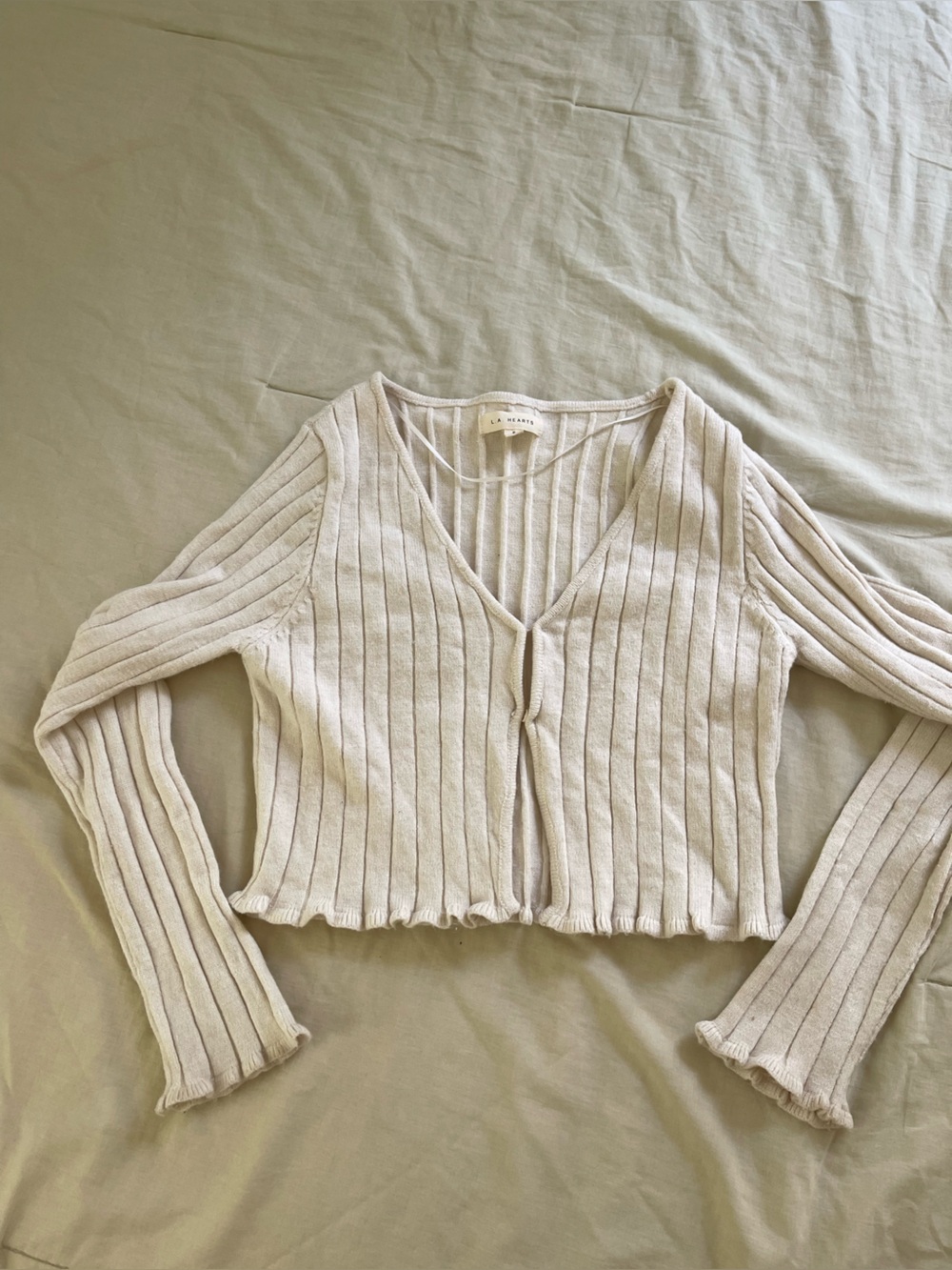 PacSun Light Beige Ribbed V-Neck Cropped Cardigan